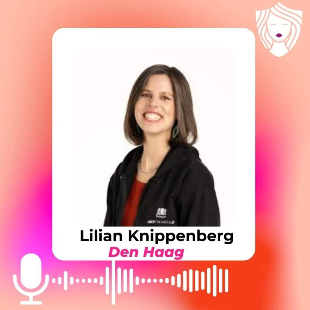 All the Cyber Ladies (11)