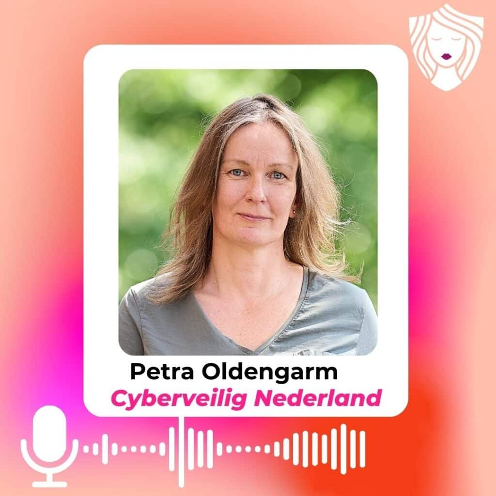 All the Cyber Ladies (2)