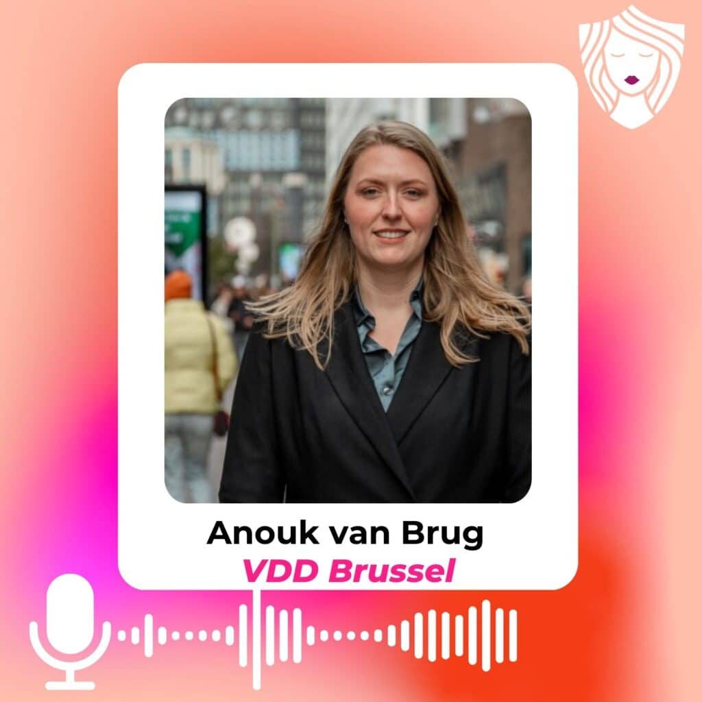 All the Cyber Ladies (7)